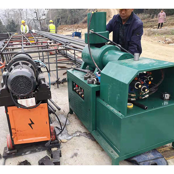 The rebar upsetting machine in action